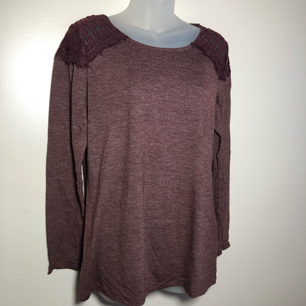 Large OLD NAVY Maroon Lace Shoulder Frayed Shirt T